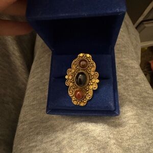 Elegant Gold and Black Statement Ring